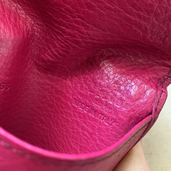 Chloe 6 key/card holder w signature mini padlock - Picture 9 of 17